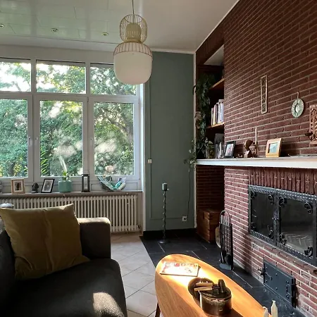 Aussergewoehnliches Haus Mit Sauna, Kamin Und Garten Prázdninový dům Wilhelmshaven