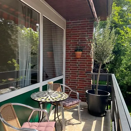 Prázdninový dům Aussergewoehnliches Haus Mit Sauna, Kamin Und Garten