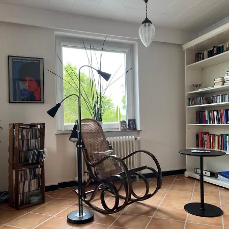 Prázdninový dům Aussergewoehnliches Haus Mit Sauna, Kamin Und Garten