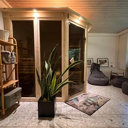 Aussergewoehnliches Haus Mit Sauna, Kamin Und Garten Wilhelmshaven