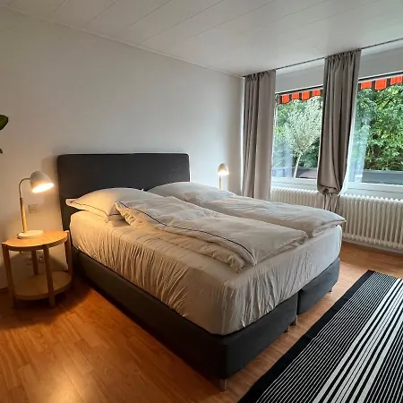 Aussergewoehnliches Haus Mit Sauna, Kamin Und Garten