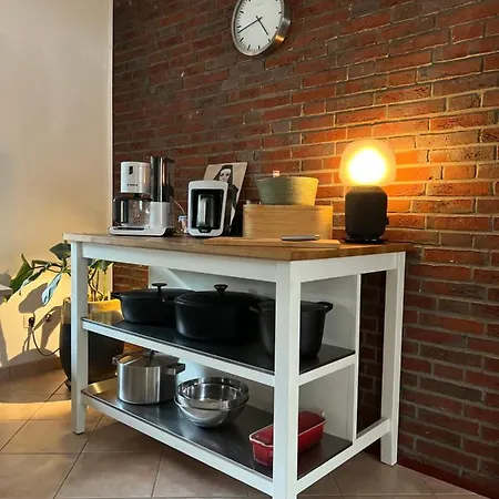 Aussergewoehnliches Haus Mit Sauna, Kamin Und Garten Wilhelmshaven